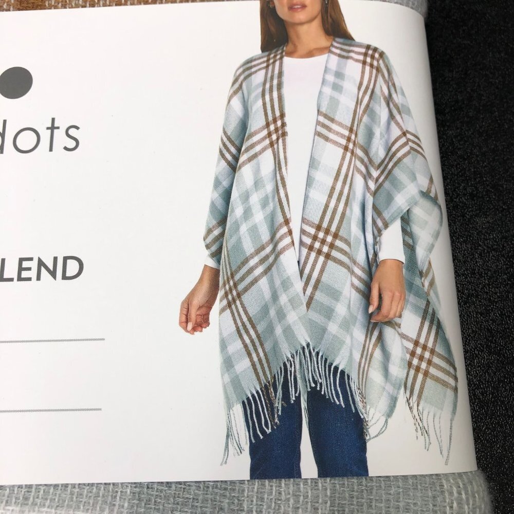 THREE DOTS $98 CASHMERE BLEND WRAP‎ NEW WITH TAG